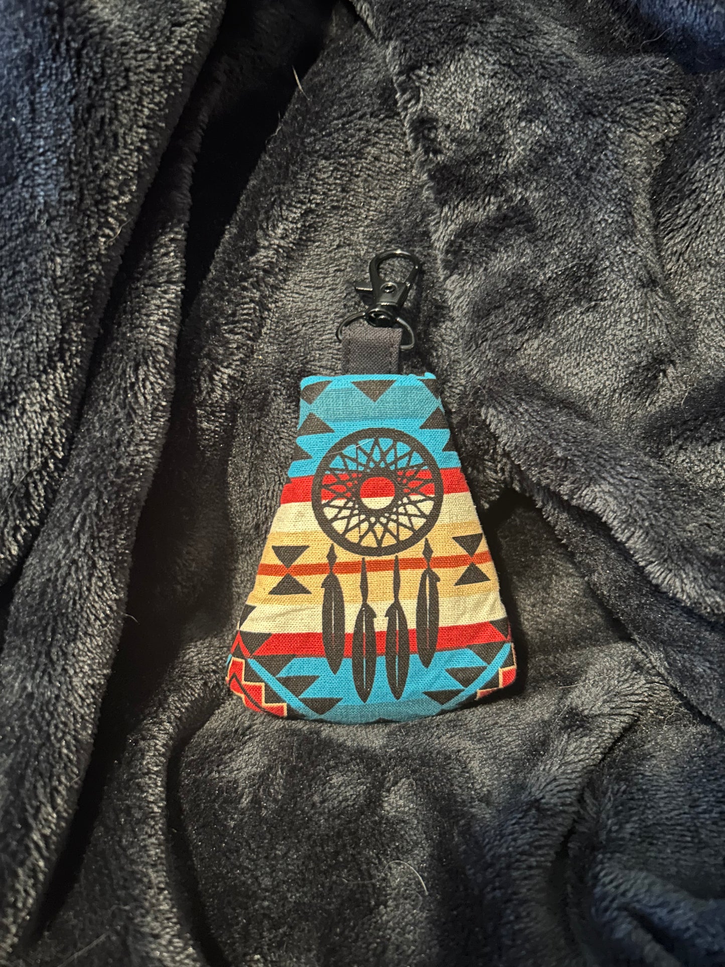 Tribal pattern Triangle Pouch