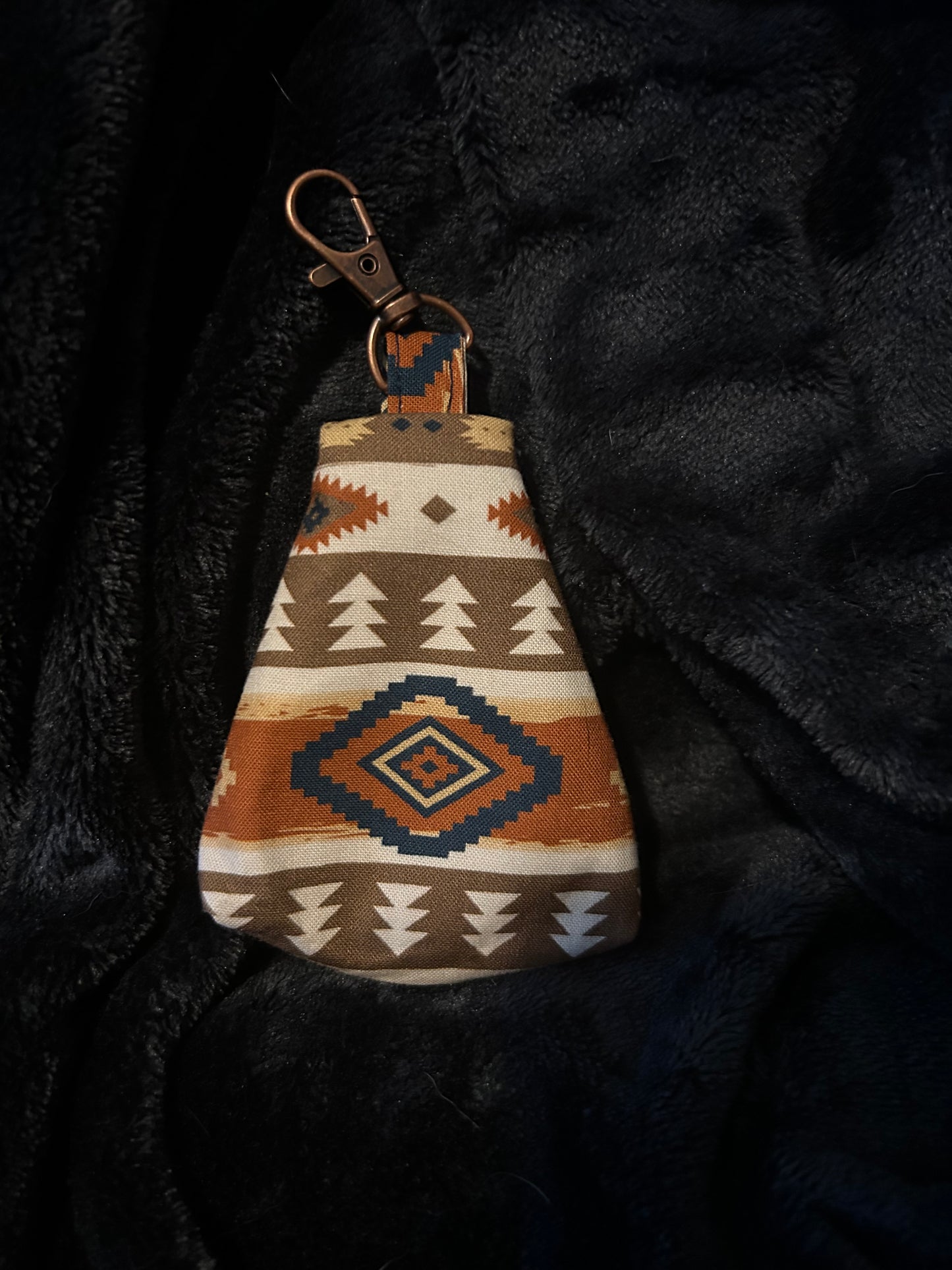 Tribal Pattern Triangle Pouch