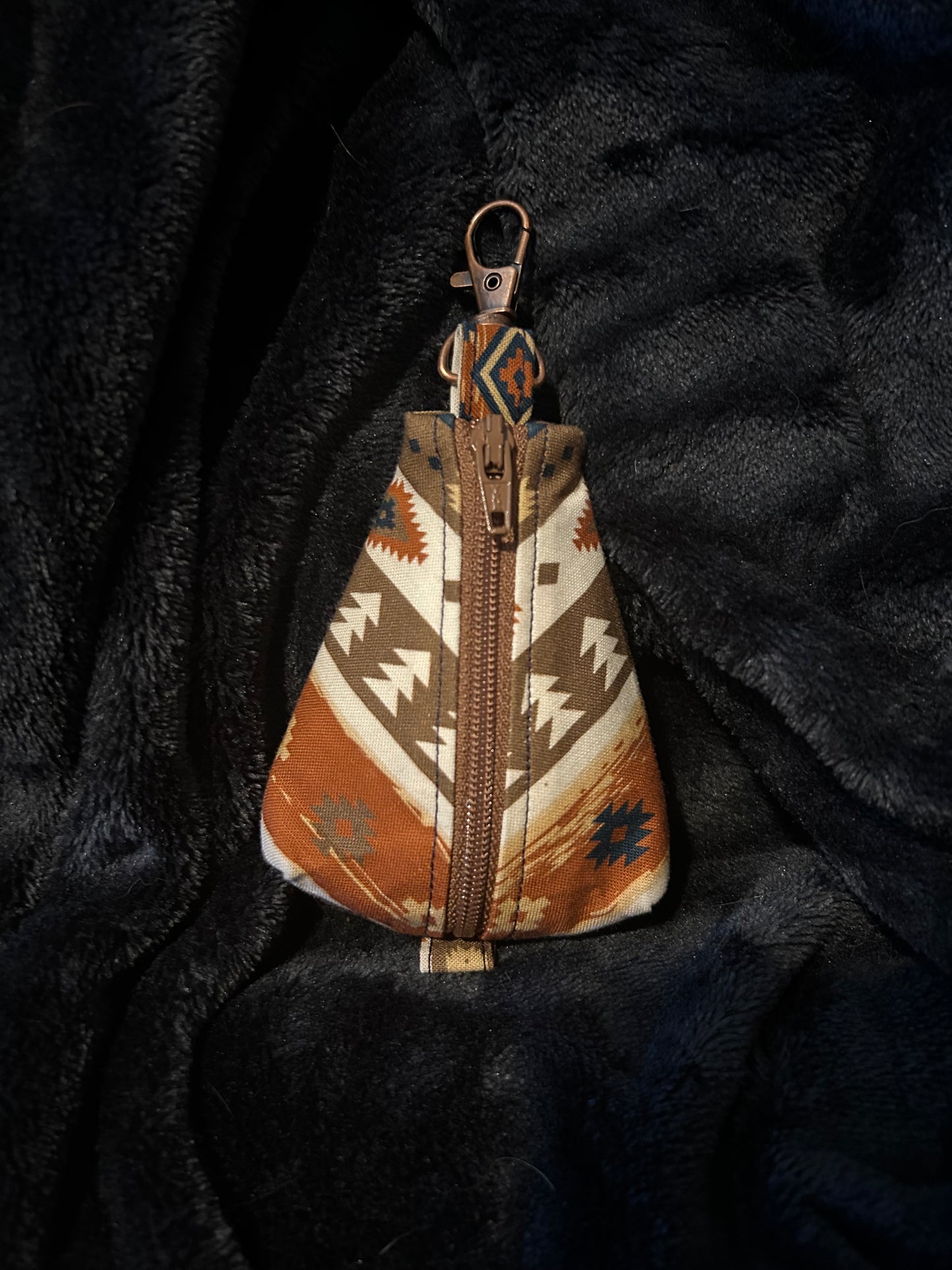 Tribal Pattern Triangle Pouch