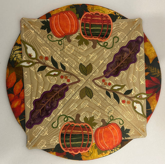 Fall Table Round
