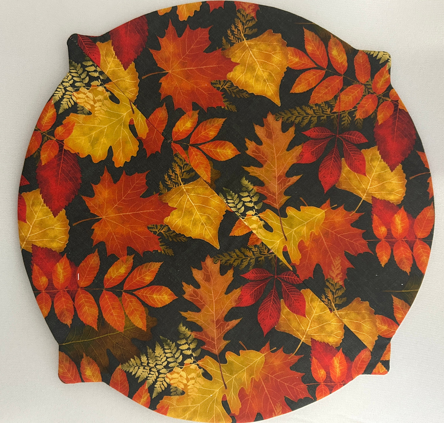 Fall Table Round
